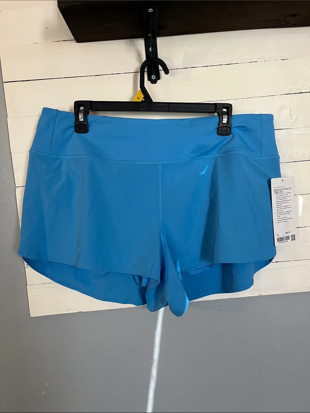Lululemon speed up high rise shorts 2.5”